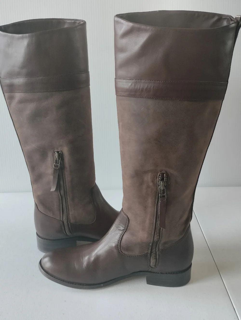 Johnston & Murphy Classic 7.5 Brown Faux Leather Riding Boots Office Chic Preppy